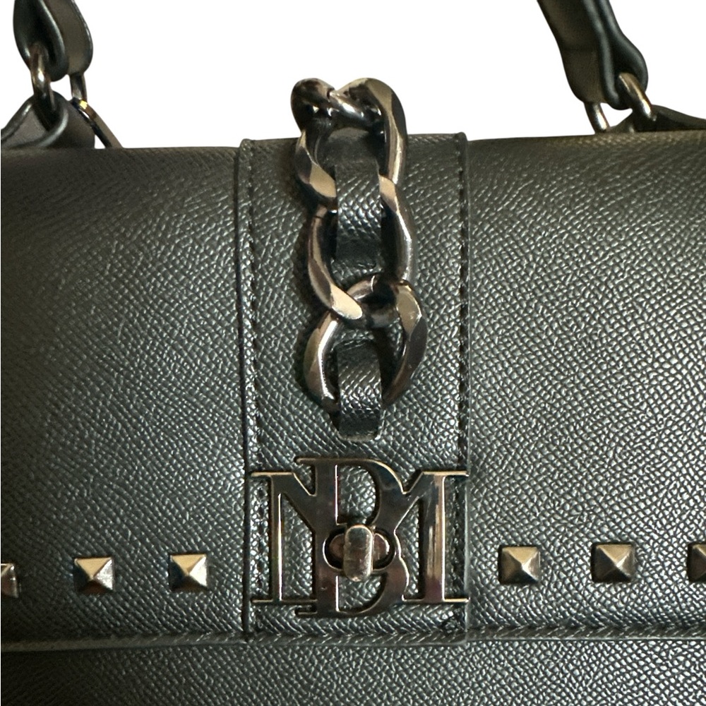 Badgley Mischka Black Crossbody Bag New - Picture 4 of 4